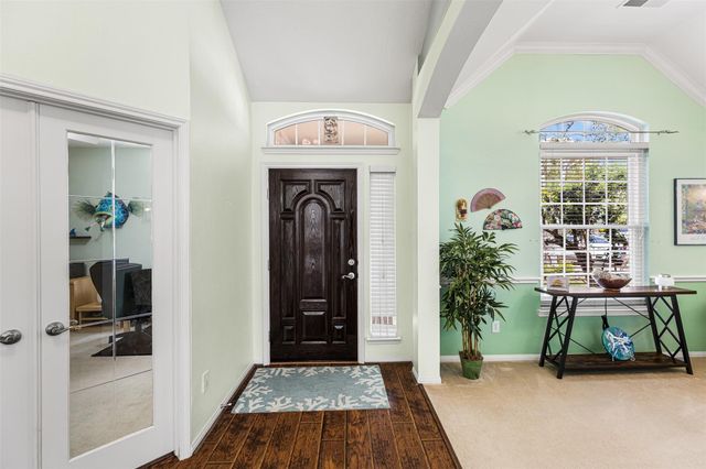 312 Summer Haven Circle, League City, TX 77573