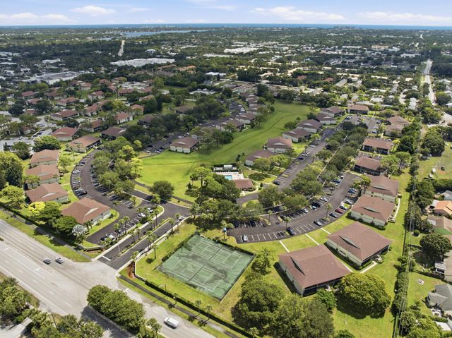 6299 CHASEWOOD Drive H, Jupiter, FL 33458