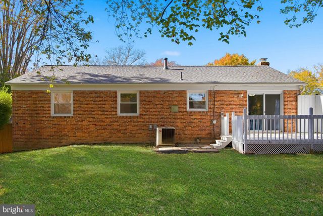 9709 CORKRAN LN, Bethesda, MD 20817