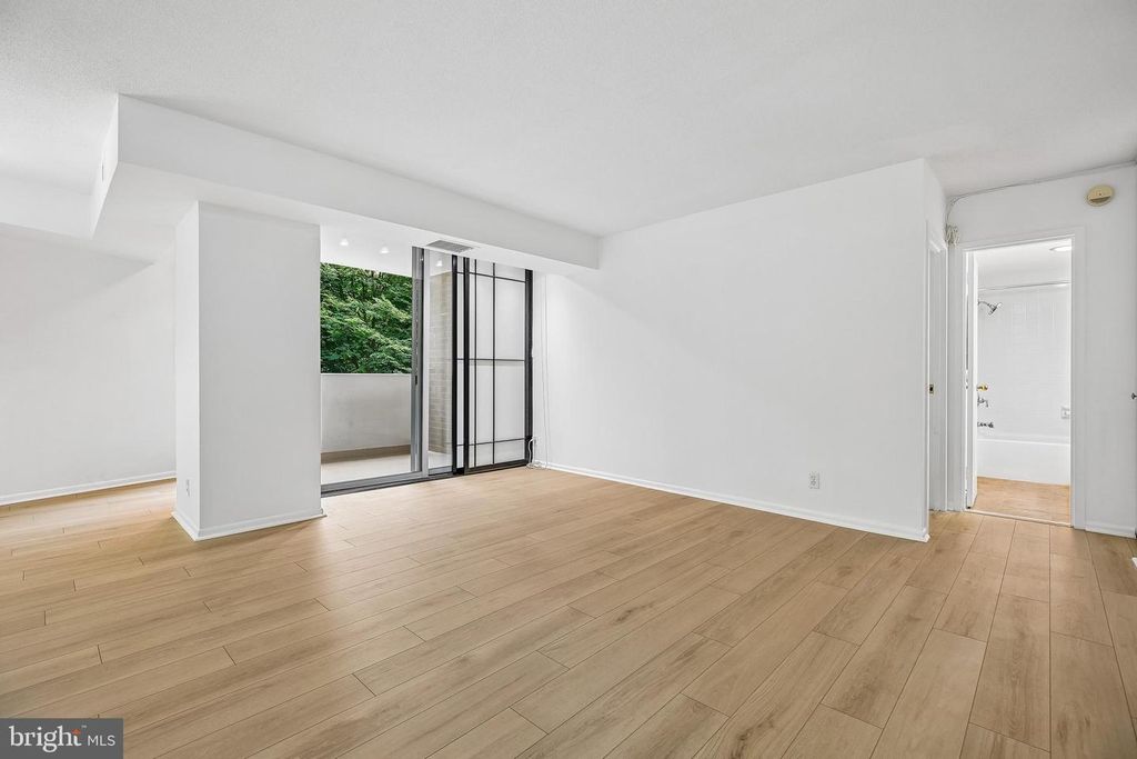 Image 4 of property listing at 4601 N PARK AVE #210K, Chevy Chase, MD 20815