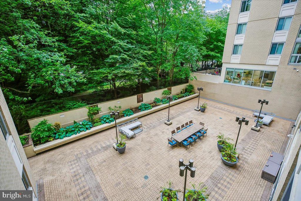 Image 9 of property listing at 4601 N PARK AVE #210K, Chevy Chase, MD 20815