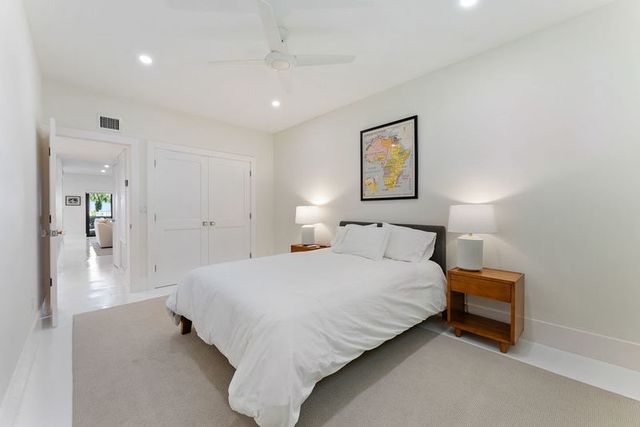 1616 Ocean Drive 107, Vero Beach, FL 32963