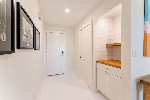 1616 Ocean Drive 107, Vero Beach, FL 32963