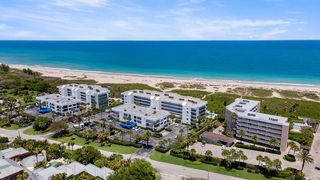 1616 Ocean Drive 107, Vero Beach, FL 32963