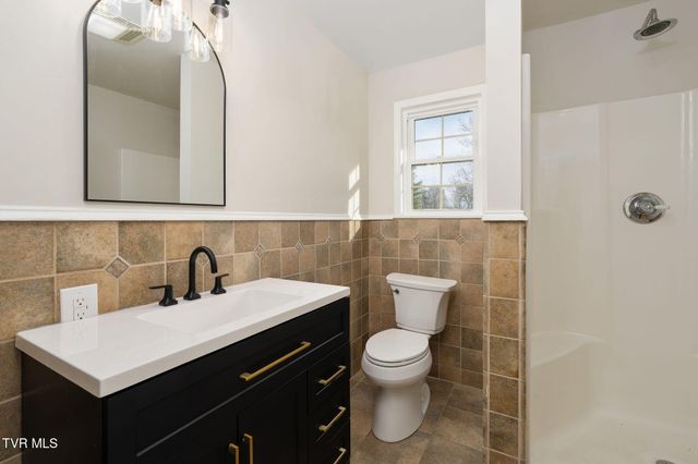 630 Arrowhead Loop, Midway, TN 37809