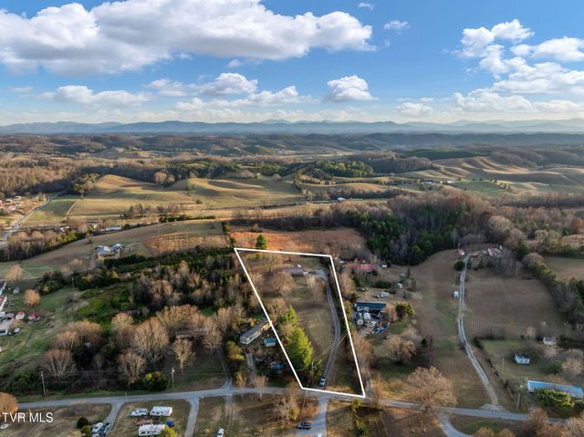 630 Arrowhead Loop, Midway, TN 37809