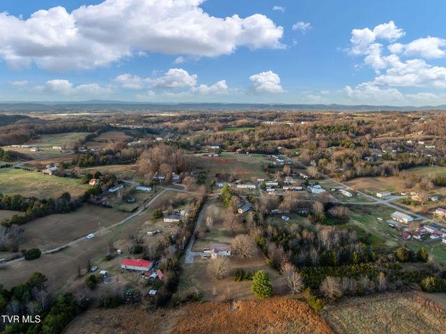 630 Arrowhead Loop, Midway, TN 37809