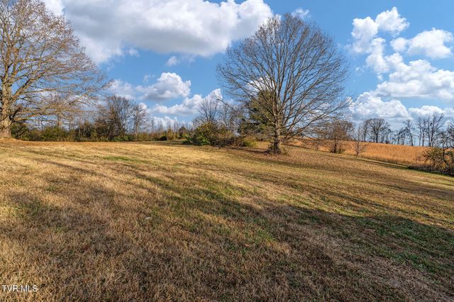 630 Arrowhead Loop, Midway, TN 37809