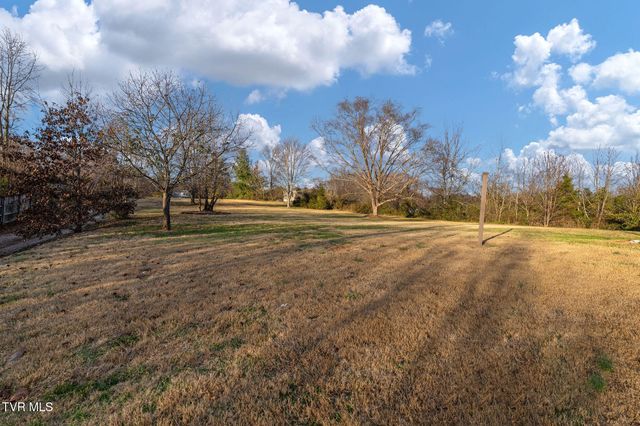 630 Arrowhead Loop, Midway, TN 37809