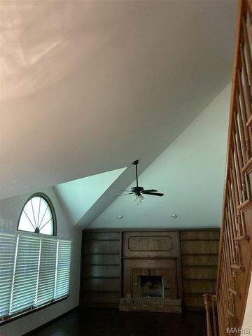 471 Saint Thomas Isle Lane, Wildwood, MO 63040