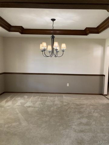 471 Saint Thomas Isle Lane, Wildwood, MO 63040