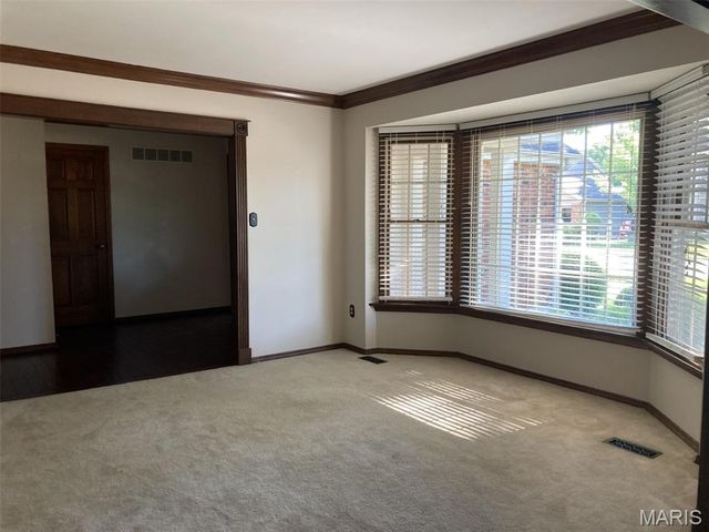 471 Saint Thomas Isle Lane, Wildwood, MO 63040