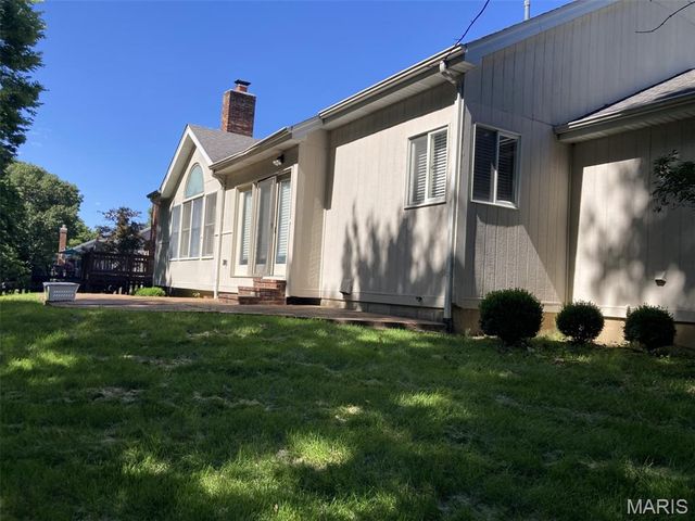 471 Saint Thomas Isle Lane, Wildwood, MO 63040