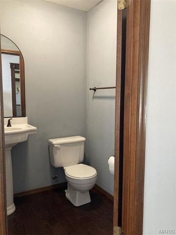471 Saint Thomas Isle Lane, Wildwood, MO 63040