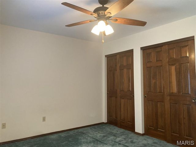 471 Saint Thomas Isle Lane, Wildwood, MO 63040