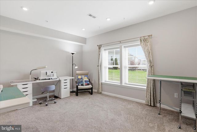 12700 WALLACE CT, Hagerstown, MD 21740