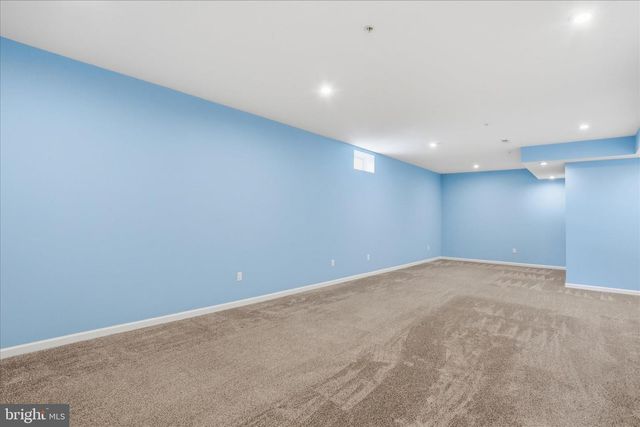 12700 WALLACE CT, Hagerstown, MD 21740