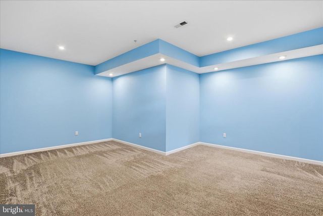 12700 WALLACE CT, Hagerstown, MD 21740