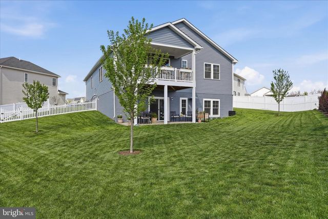 12700 WALLACE CT, Hagerstown, MD 21740