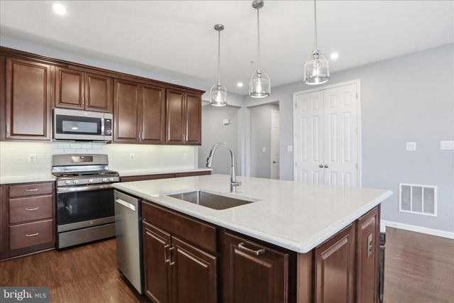 12700 WALLACE CT, Hagerstown, MD 21740