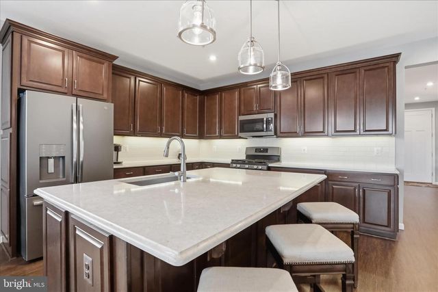 12700 WALLACE CT, Hagerstown, MD 21740
