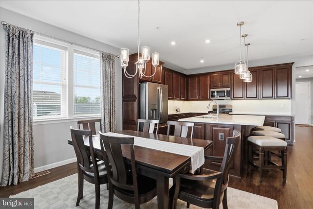 12700 WALLACE CT, Hagerstown, MD 21740