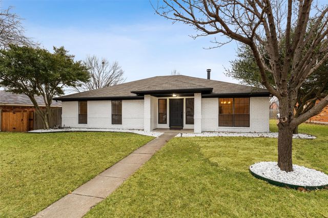 924 Simon Drive, Plano, TX 75025