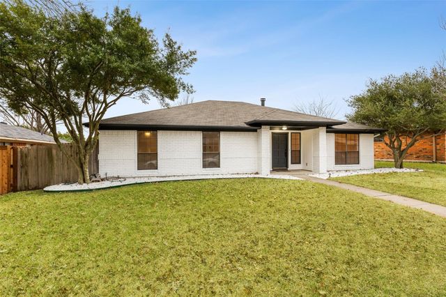 924 Simon Drive, Plano, TX 75025