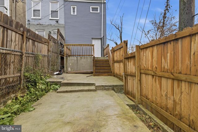 16 S PAYSON ST, Baltimore, MD 21223