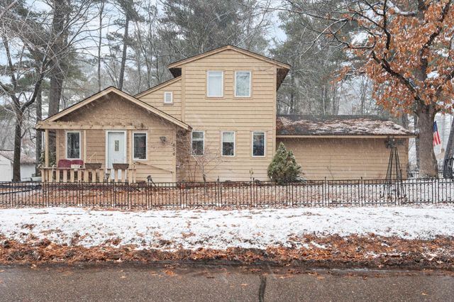 656 Lincoln Drive