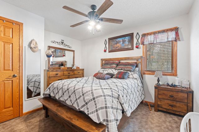 656 Lincoln Drive, Wyoming, MN 55092