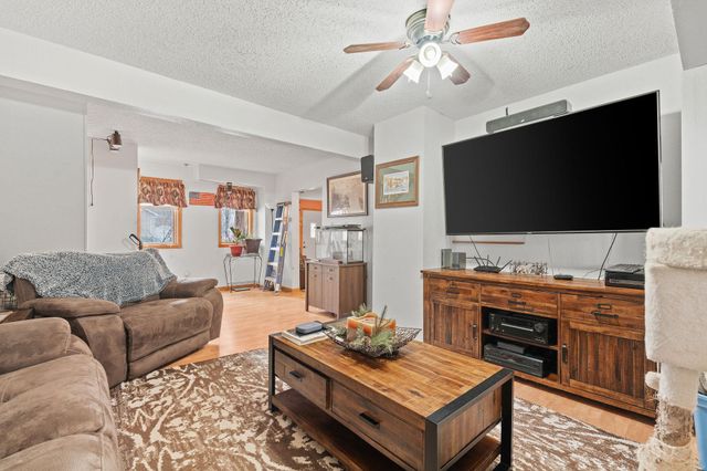 656 Lincoln Drive, Wyoming, MN 55092