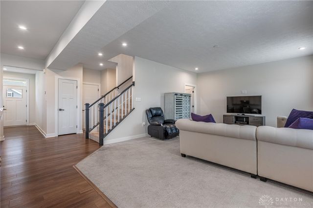 2758 Riverstone Drive, Xenia, OH 45385