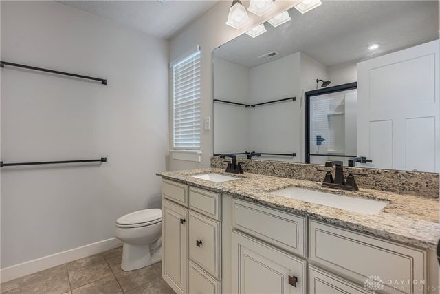 2758 Riverstone Drive, Xenia, OH 45385