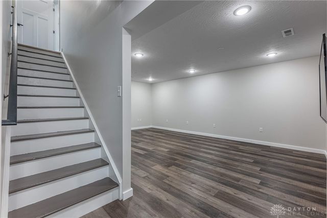 2758 Riverstone Drive, Xenia, OH 45385