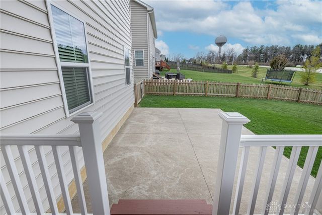 2758 Riverstone Drive, Xenia, OH 45385