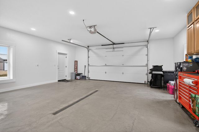 8700 E Mosherville Road, Horton, MI 49246