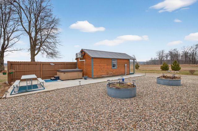 8700 E Mosherville Road, Horton, MI 49246