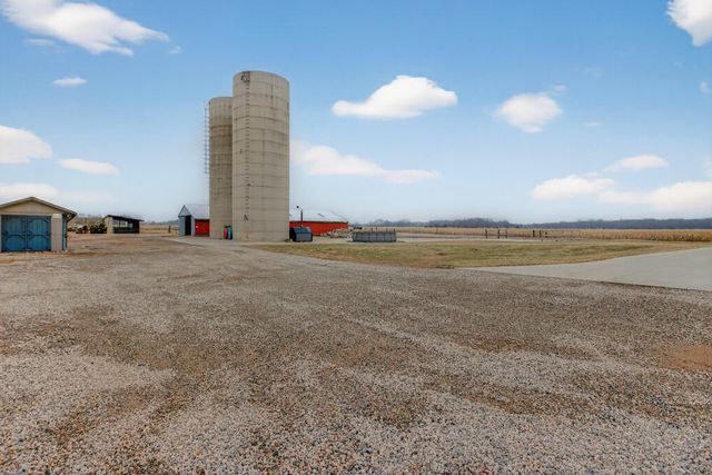 8700 E Mosherville Road, Horton, MI 49246