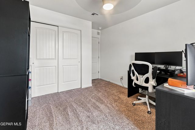 365 PLATEAU Drive, Socorro, TX 79927