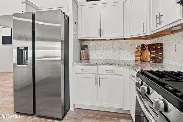 365 PLATEAU Drive, Socorro, TX 79927