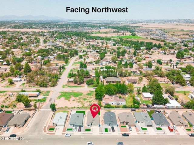 365 PLATEAU Drive, Socorro, TX 79927