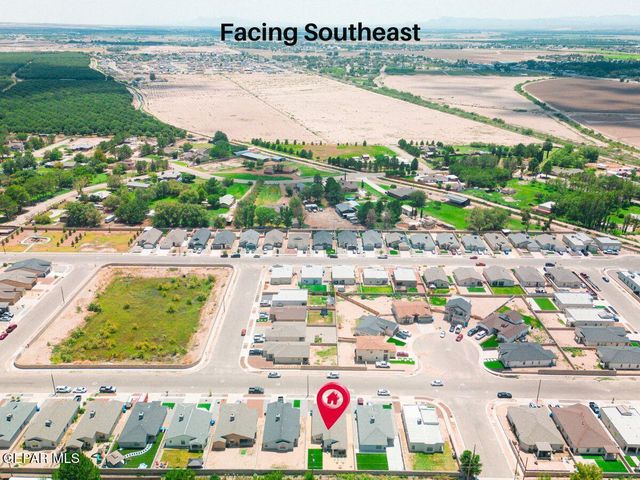 365 PLATEAU Drive, Socorro, TX 79927