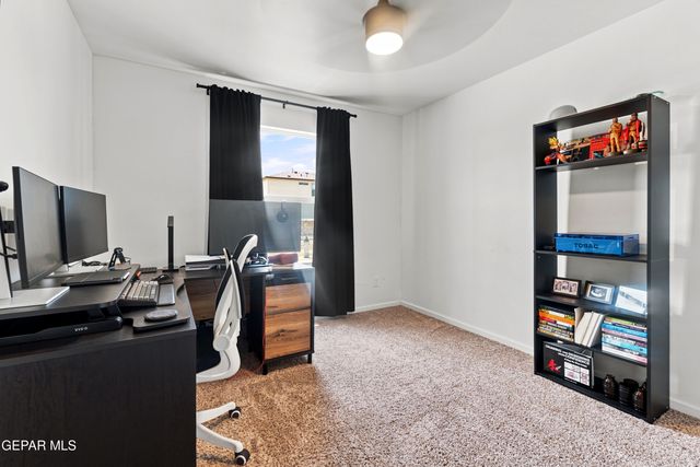 365 PLATEAU Drive, Socorro, TX 79927