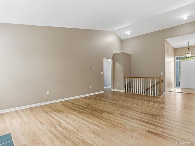 12311 Water Greens Court, Fenton Charter Township, MI 48430