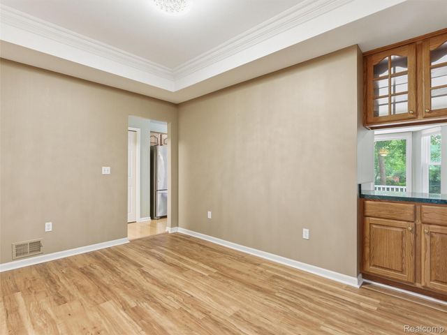 12311 Water Greens Court, Fenton Charter Township, MI 48430