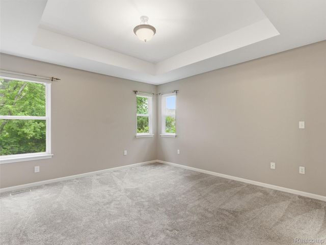 12311 Water Greens Court, Fenton Charter Township, MI 48430