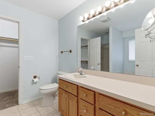 12311 Water Greens Court, Fenton Charter Township, MI 48430