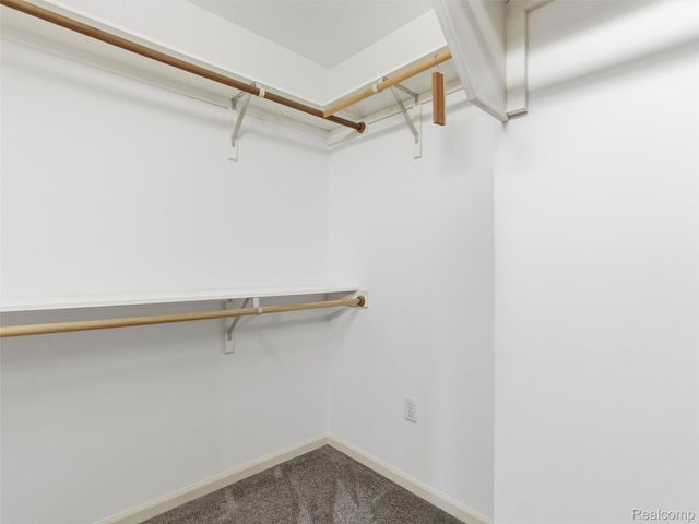 12311 Water Greens Court, Fenton Charter Township, MI 48430