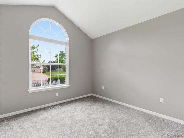 12311 Water Greens Court, Fenton Charter Township, MI 48430